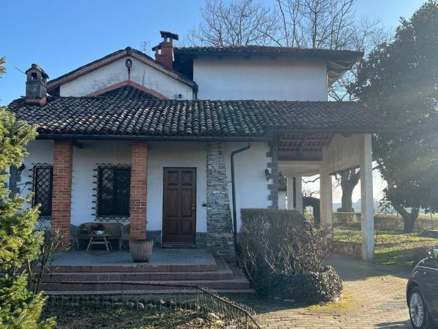 Villa in vendita a Racconigi CN