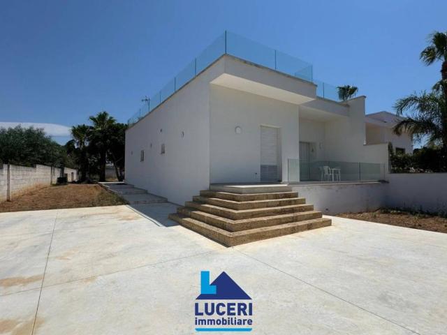 Villa in vendita a Racale LE