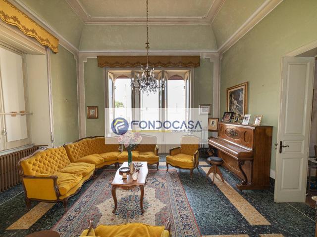 Villa in vendita a Racale