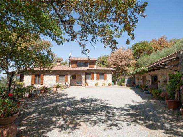 Villa in vendita a Radda in Chianti 383 mq Rif: 1418638