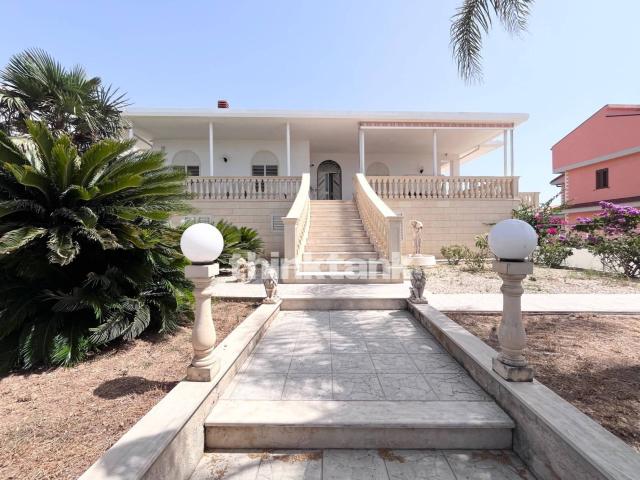 Villa in vendita a Ragusa, Marina di Ragusa
