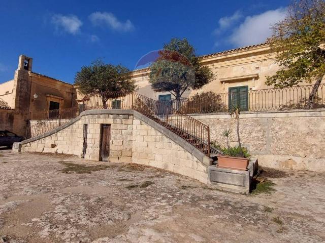 Appartamento in vendita a Ragusa RG