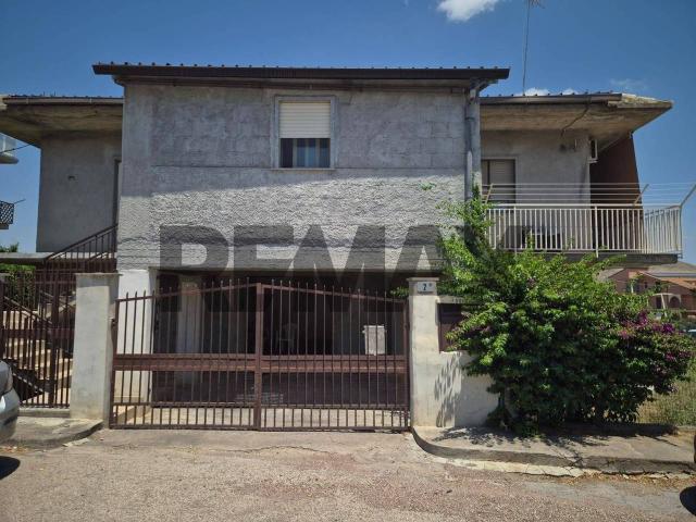 Villa in vendita a Ramacca