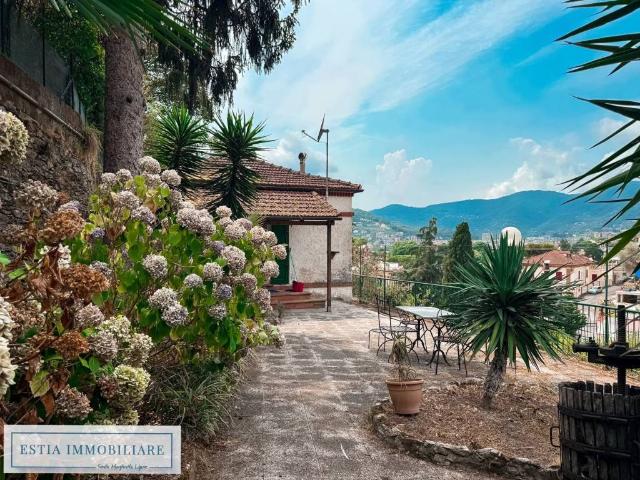 Villa in vendita a Rapallo GE