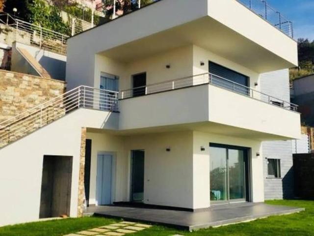 Villa in vendita a Rapallo GE
