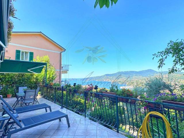 Villa in vendita a Rapallo GE