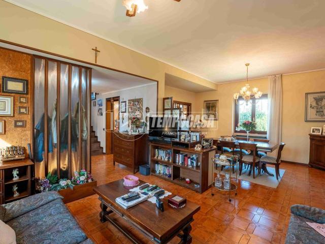 Villa in vendita a Rezzato