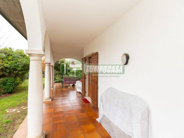 Villa in vendita a Rezzato