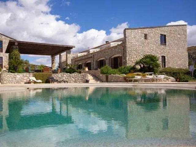 Villa in vendita a Realmonte AG