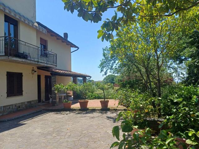 Villa in vendita a Reggello FI