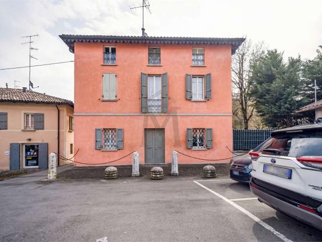 Villa in Vendita a Reggio nell'Emilia