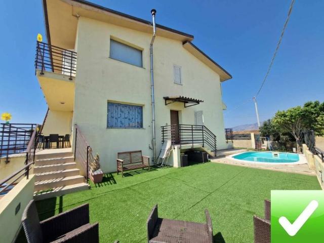Villa in vendita a Reggio Calabria RC