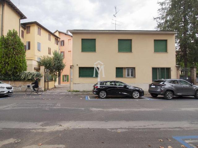Villa in vendita a Reggio Emilia