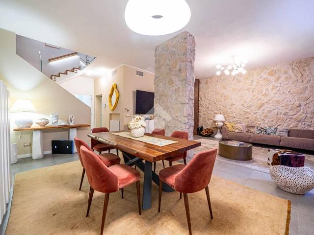 Villa in vendita a Reggio Emilia
