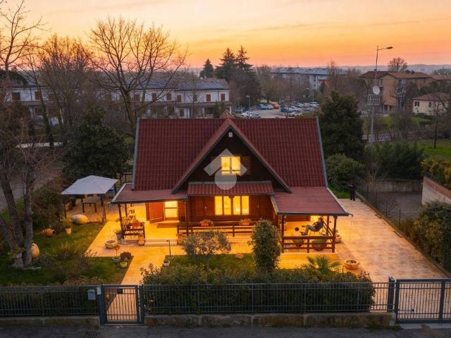 Villa in vendita a Reggio Emilia RE