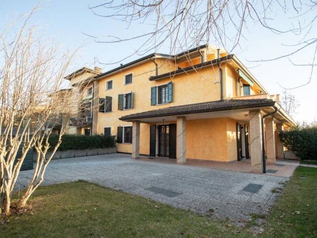 Villa in vendita a Reggio Emilia RE
