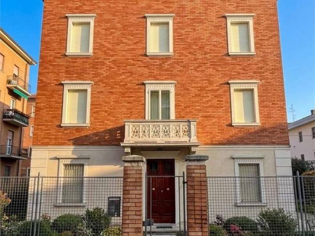 Villa in vendita a Reggio Emilia RE