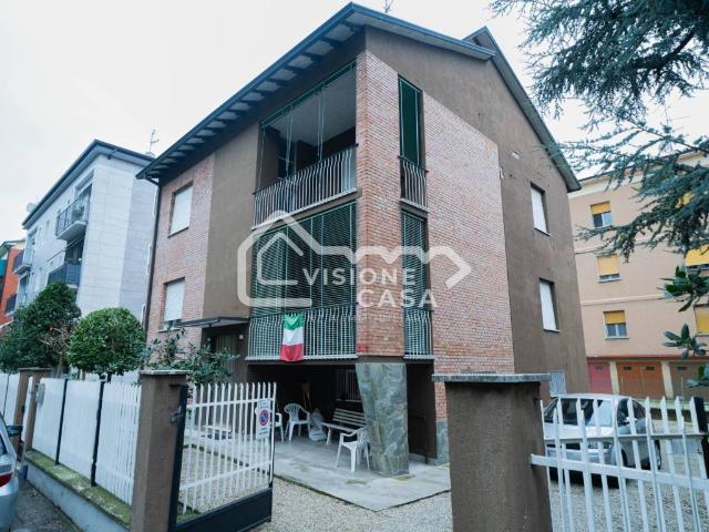 Villa in vendita a Reggio Emilia RE