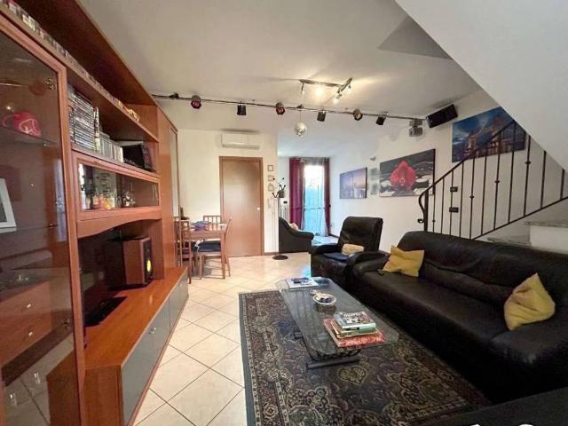 Villa in vendita a Reggio Emilia RE