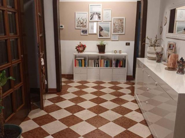 Villa in vendita a Reggiolo RE