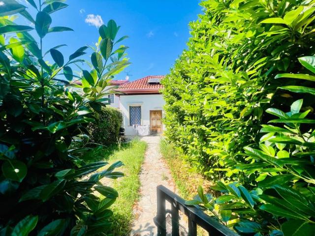 Villa in vendita a Rho MI