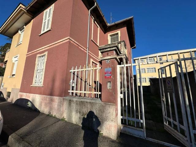 Villa in vendita a Rho MI