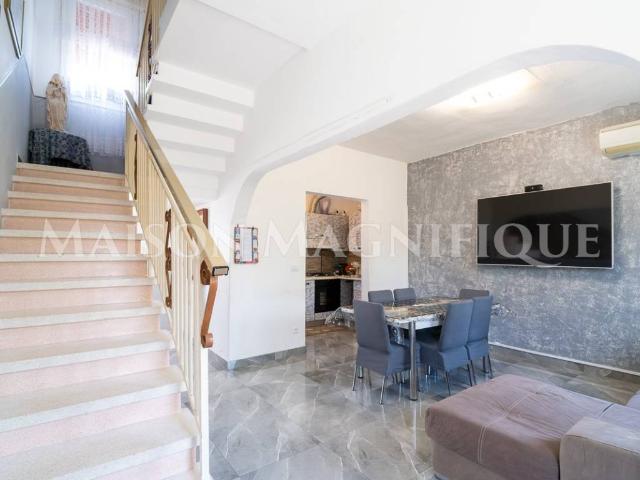 Villa in vendita a Riva del Po FE