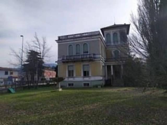 Villa in vendita a Rivanazzano Terme PV