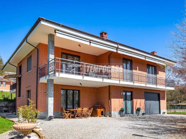 Villa in vendita a Rivalba TO