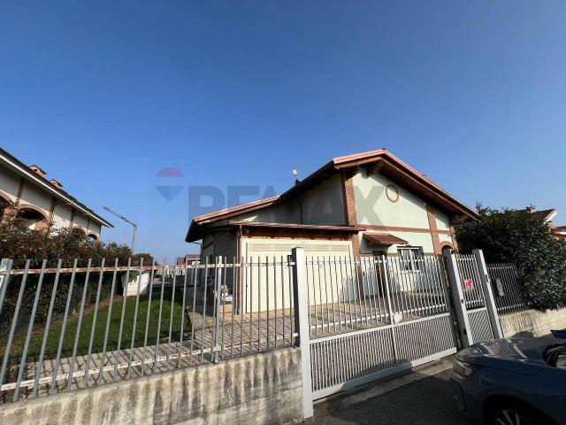 Villa in vendita a Rivarolo Canavese