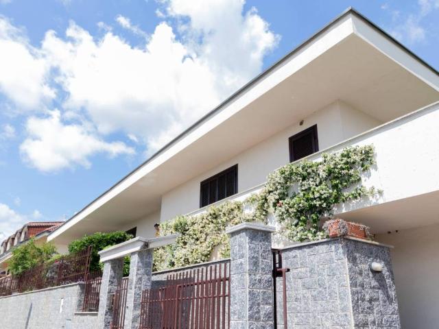 Villa in vendita a Rivoli TO