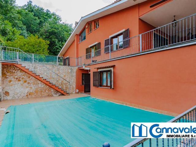 Villa in vendita a Riano RM