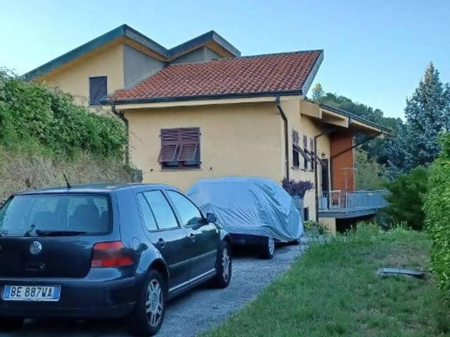 Villa in vendita a Riccò del Golfo di Spezia SP