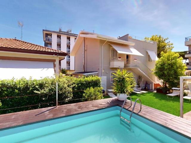 Villa in vendita a Riccione RN