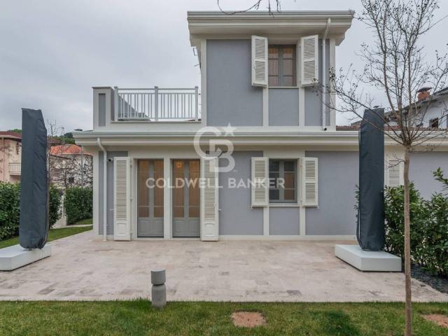 Villa in vendita a Riccione RN