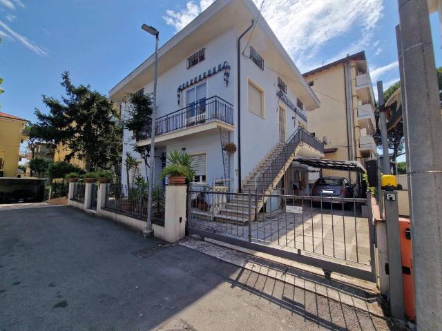 Villa in vendita a Riccione RN