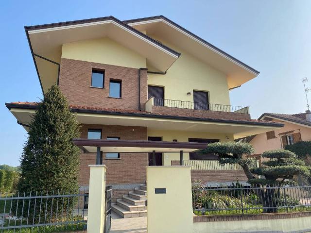 Villa in vendita a Riccione RN