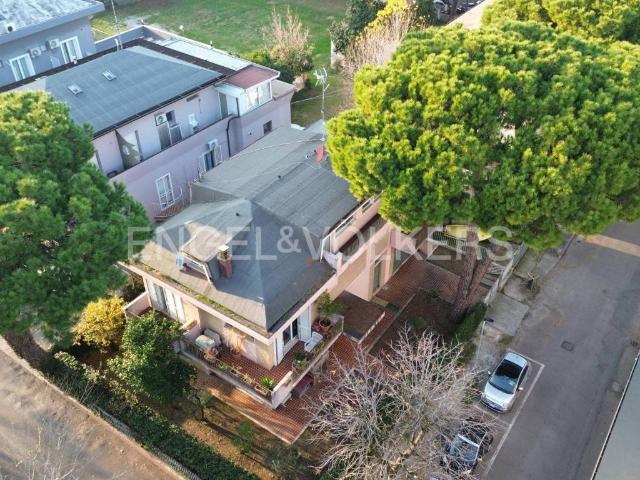 Villa in vendita a Riccione RN