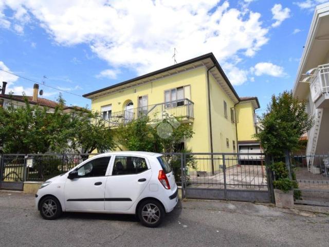 Villa in vendita a Riccione RN