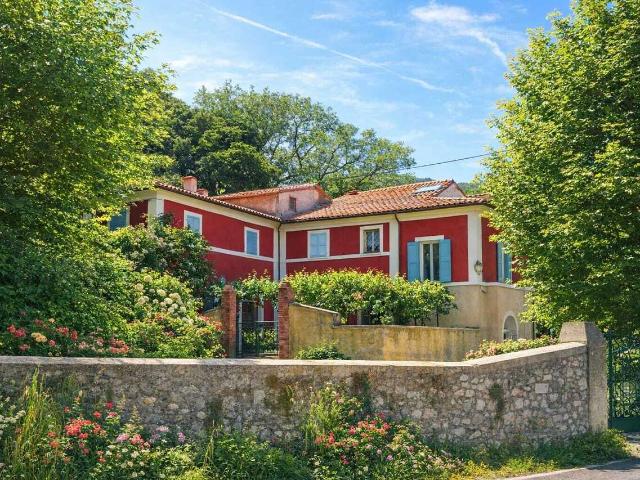 VILLA in VENDITA a RIETI di 10 vani