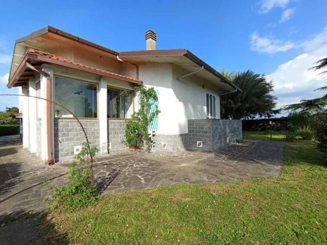 Villa in vendita a Riglione Oratoio Pisa 194 mq Rif: 1407871