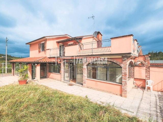 Villa in vendita a Rimini RN