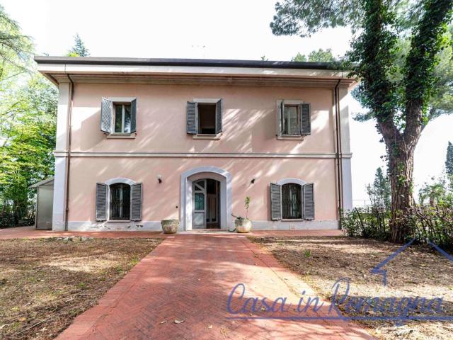 Villa in vendita a Rimini RN