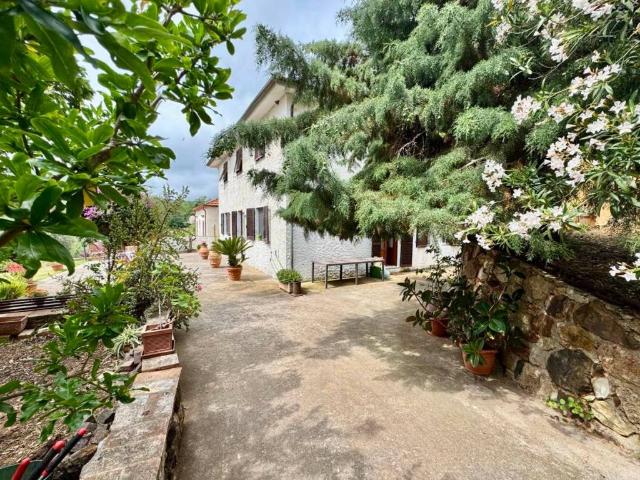 Villa in vendita a Rio LI