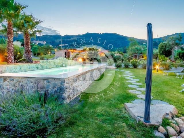 Villa in vendita a Rio LI