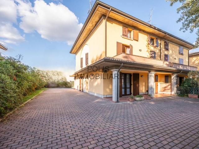 Villa in vendita a Rio Saliceto RE