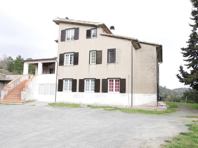 Villa in vendita a Riparbella