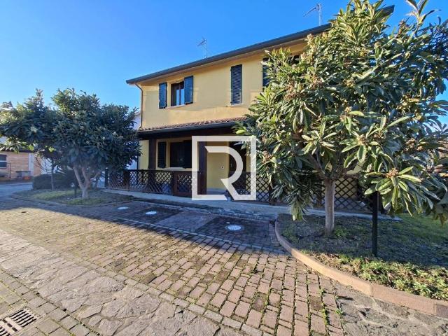 Villa in vendita a Russi RA