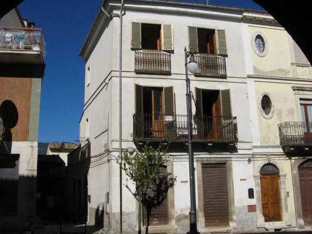 Villa in vendita a Tocco da Casauria PE