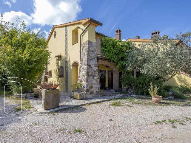Villa in vendita a Todi